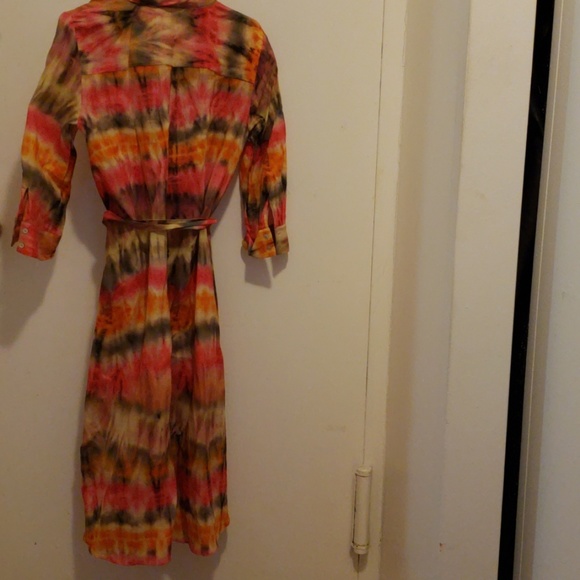 Dress - Picture 1 of 2